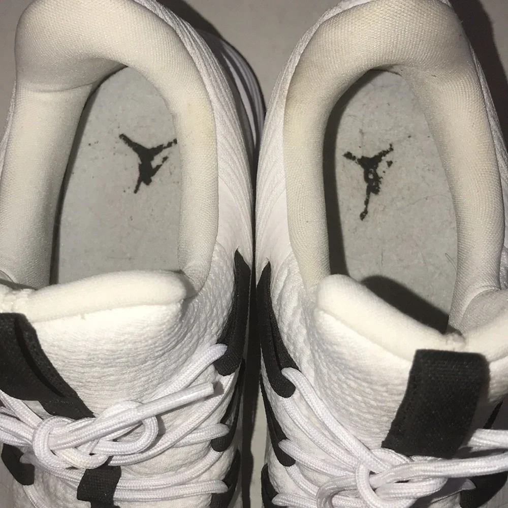 Nike Air Jordan Ultra Fly 2 Low AH8110-100 Basketball Sneakers White/Black Sz 13